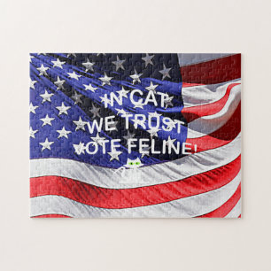 Stimmkatze mit Puzzle der amerikanischen Flagge