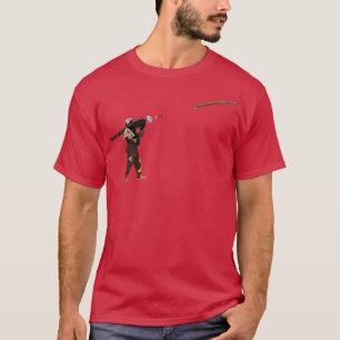 Stinger-Schütze feuert Rakete T-Shirt