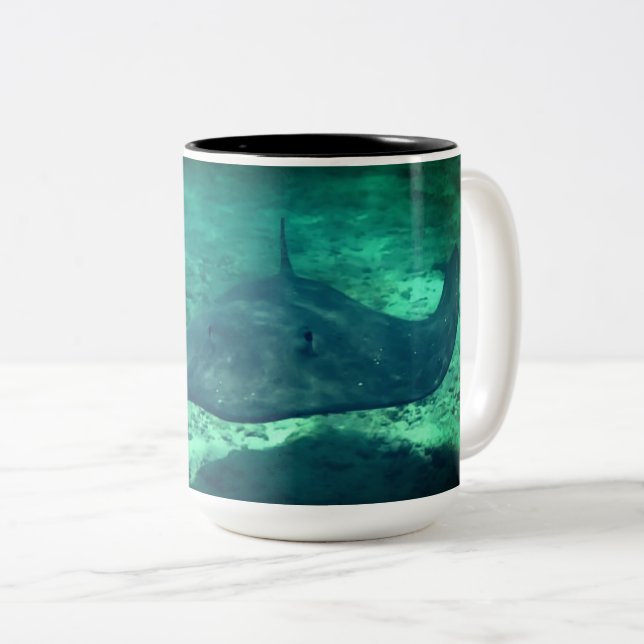 Stingray Zweifarbige Tasse (VorderseiteRechts)