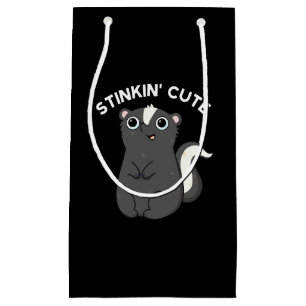 Stinkin Niedlich Funny Skunk Pun Dark BG Kleine Geschenktüte