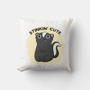 Stinkin Niedlich Funny Skunk Pun Kissen