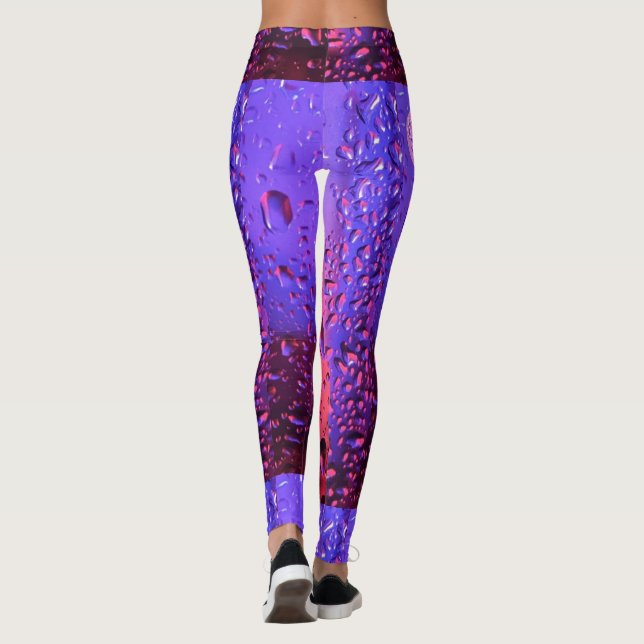 Stock-unordentliche verschwitzte Leggings (Rückseite)