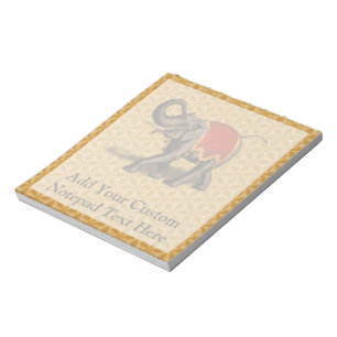 Stoff des indischen Elefant-w/Red Notizblock