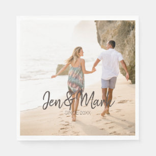 Stolen Foto. Name und Jahr Typografie. Serviette