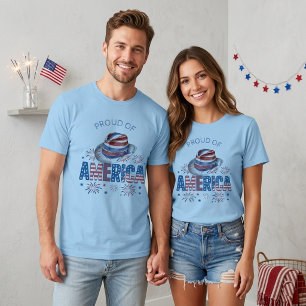 Stolz auf Amerika Sterne Streifen Hut und Knallkör T-Shirt