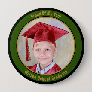 Stolz auf den Button "Graduate Green Gold Foto"