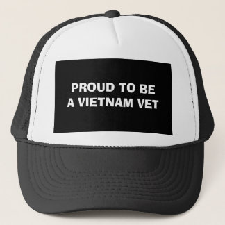 STOLZ, EIN VIETNAM-TIERARZT ZU SEIN TRUCKERKAPPE