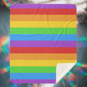 Stolz Komfort: Regenbogenflagge Sherpadecke