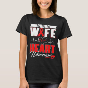 Stolze Ehefrau eines Herzens Kriegers Herzkrankhei T-Shirt