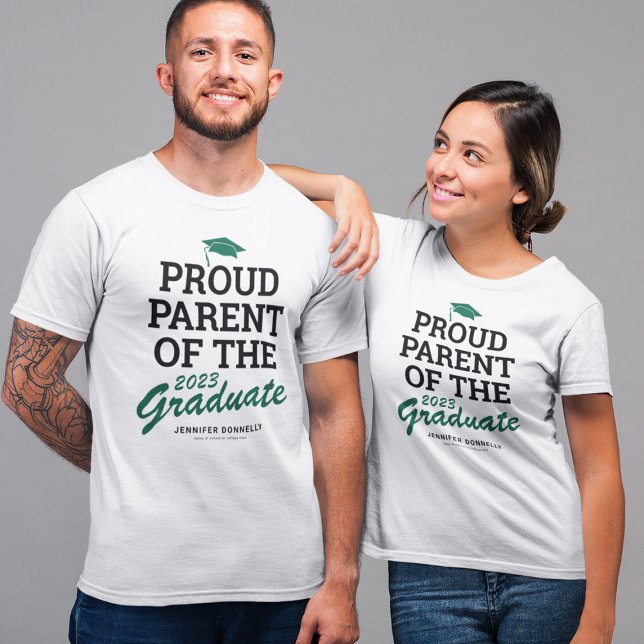 Stolze Eltern-Familie Graduate Black Green T-Shirt (Von Creator hochgeladen)
