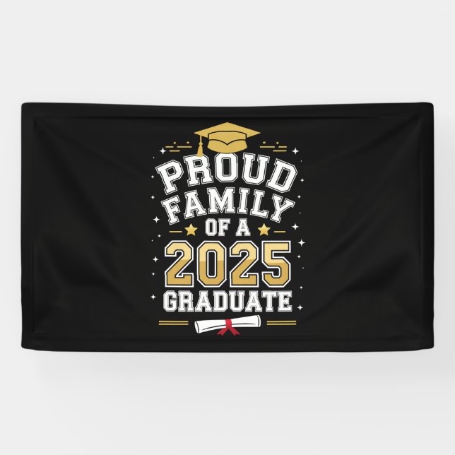 Stolze Familie eines Abschlusses mit 2025 Abschlus Banner (Horizontal)