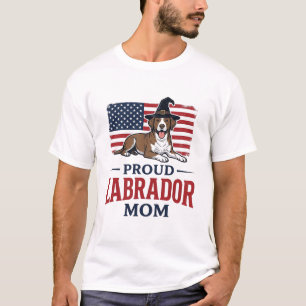 Stolze Labrador-Mama-patriotisches Hund-Halloween- T-Shirt
