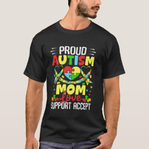 Stolze Mutter Liebe Herz Frauen Autismus-Bewusstse T-Shirt