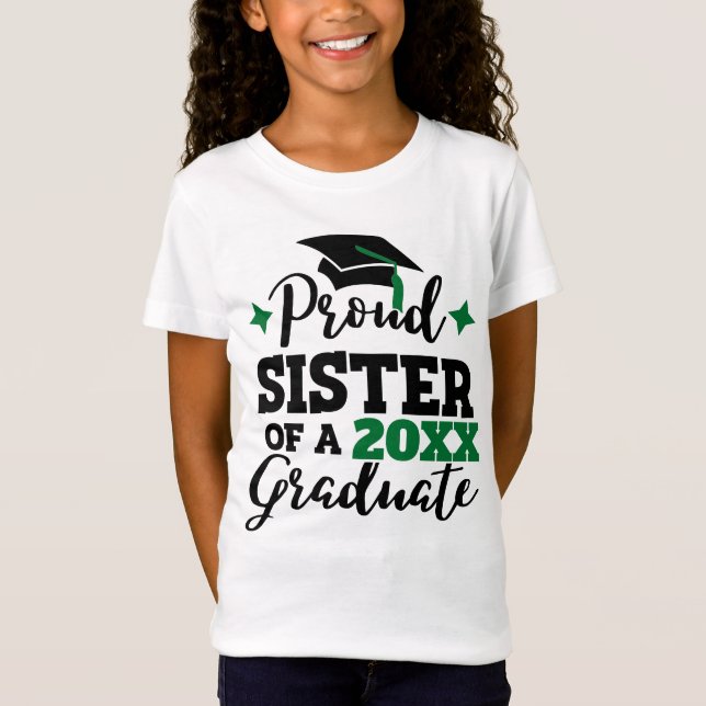Stolze Schwester eines 2022 Absolventen schwarzen  T-Shirt (Vorderseite)