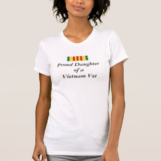 Stolze Tochter eines verletzten Tierarztes T-Shirt