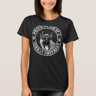 stolzer Besitzer eines deutschen Hirten T-Shirt