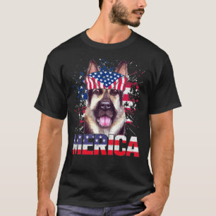 Stolzer deutscher Schäferhund amerikanische Flagge T-Shirt