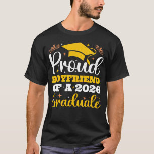 Stolzer Freund einer 2026 personalisierten Abschlu T-Shirt
