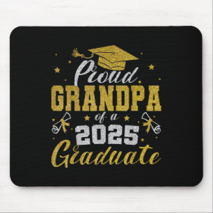 Stolzer Opa eines Absolventen der Klasse 2025 Seni Mousepad