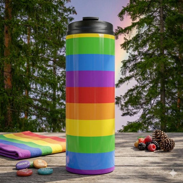 Stolzer Power: Regenbogenflagge Thermosbecher (Von Creator hochgeladen)