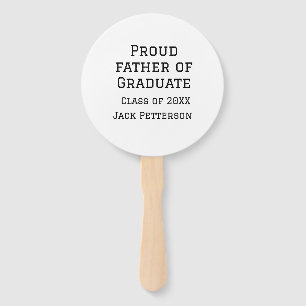 Stolzer Vater der Graduiertenklasse von 20XX fügen Fächer
