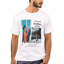 Stolzer Vater eines Absolventen