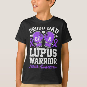 stolzer Vater eines Lupus-Kriegers Kämpfer-Bewusst T-Shirt