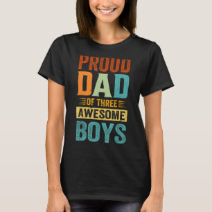 Stolzer Vater von drei Phantastischen Jungen Vater T-Shirt
