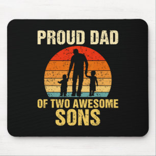 Stolzer Vater von zwei Phantastischen Sons Vater v Mousepad