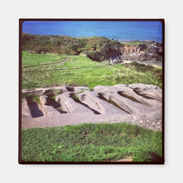 Stone Graves, Heysham Magnet (Vorne)