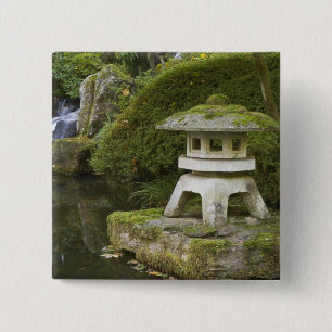 Stone lantern and Heavenly Falls Button