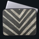 Stone - Linien Laptopschutzhülle<br><div class="desc">Stone IX von Chariklia Zarris. Muster mit sich wiederholenden Zeilen.</div>