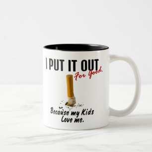 Stoppen Sie zu rauchen mich setzen es scherzt Zweifarbige Tasse