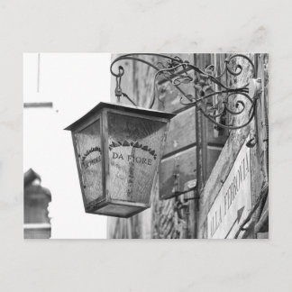 Store Lamp Postkarte