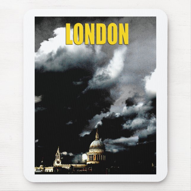 Stormy St. Paul's Cathedral Mousepad (Vorne)