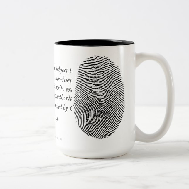 Strafverfolgung Zweifarbige Tasse (Rechts)