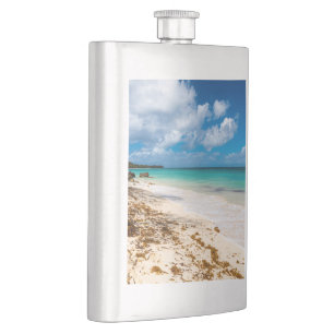 Strand Anse Canot auf Marie-Galante Flachmann