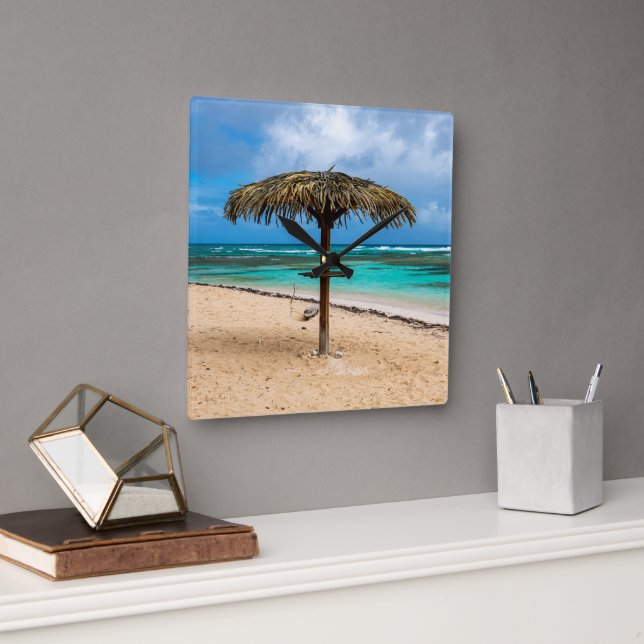 Strand Anse des Rochers Quadratische Wanduhr (Büro)
