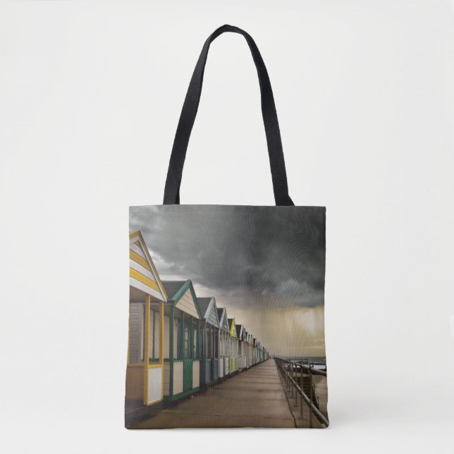 Strand-Hütten in einem Sommer-Sturm | Southwold Tasche (Vorderseite)
