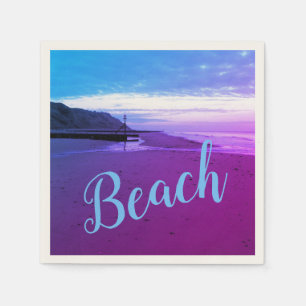 Strand in Mundesley, Norfolk in Blau und Lila Serviette