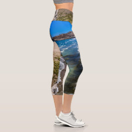 Strand in Puerto Piramides, Argentinien Capri Leggings