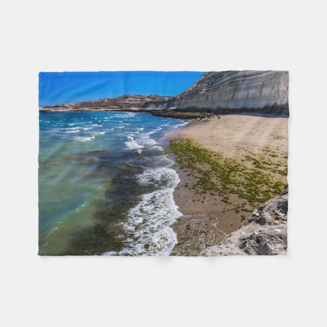 Strand in Puerto Piramides, Argentinien Fleecedecke (Vorderseite (Horizontal))