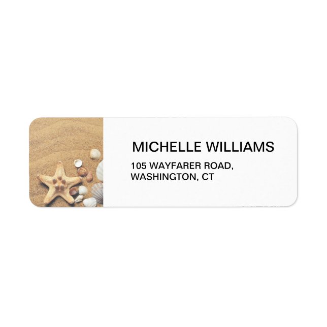 Strand, Sand, Muscheln und Hochzeiten von Starfish (Vorne)