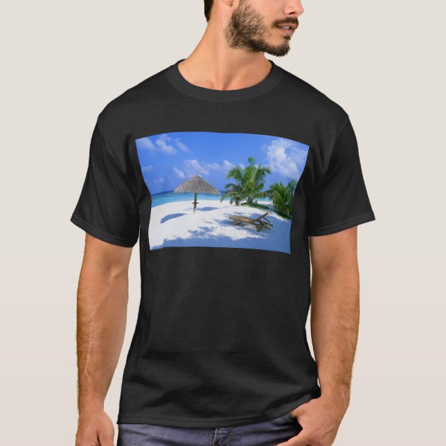 Strand-Stuhl T-Shirt (Vorderseite)