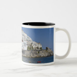 Strand von Amalfi, Kampanien, Italien Zweifarbige Tasse