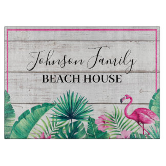 Strandhaus mit dem Namen tropischer Flora Schneidebrett