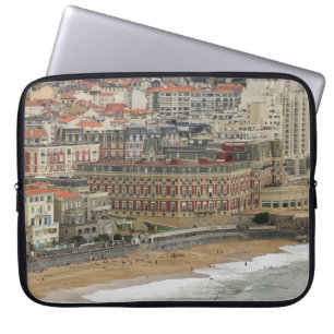 Strandlandschaft Frankreich: Der alte Badeort Laptopschutzhülle