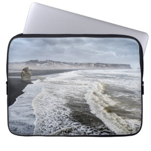 Strandlandschaft im Winter Laptopschutzhülle