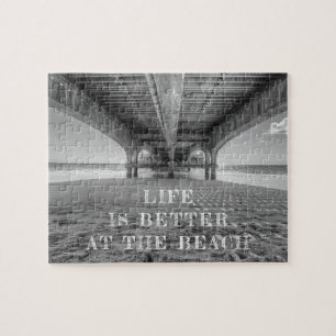 Strandleben Schwarz-Weiß-Foto-Typografie