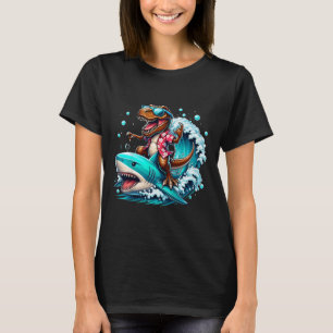 Strandliebhaber T-Rex Dinosaur reitet auf Hai beim T-Shirt